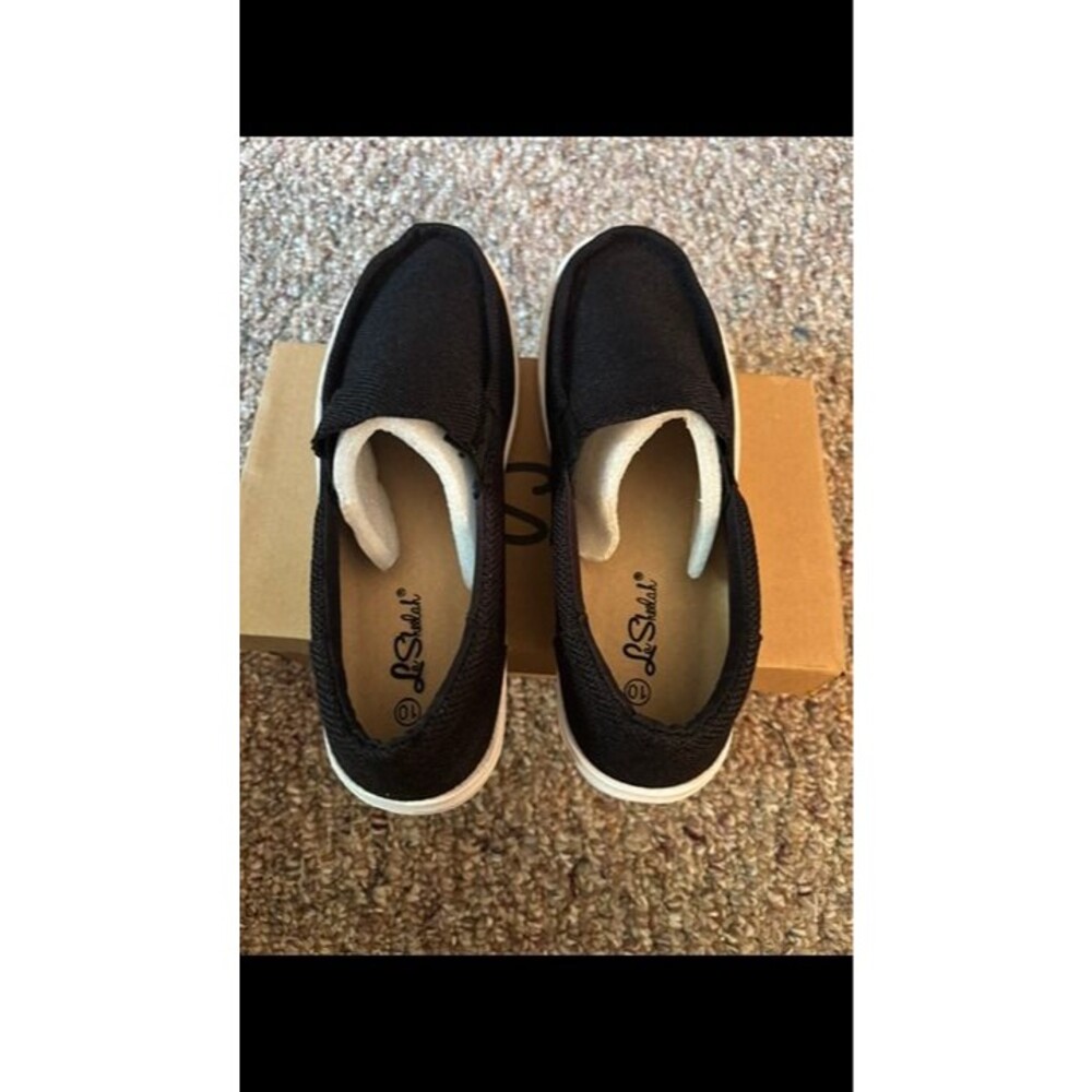 la sheelah Black Slip-On Casual Shoes – Size 10 – New Without Box
